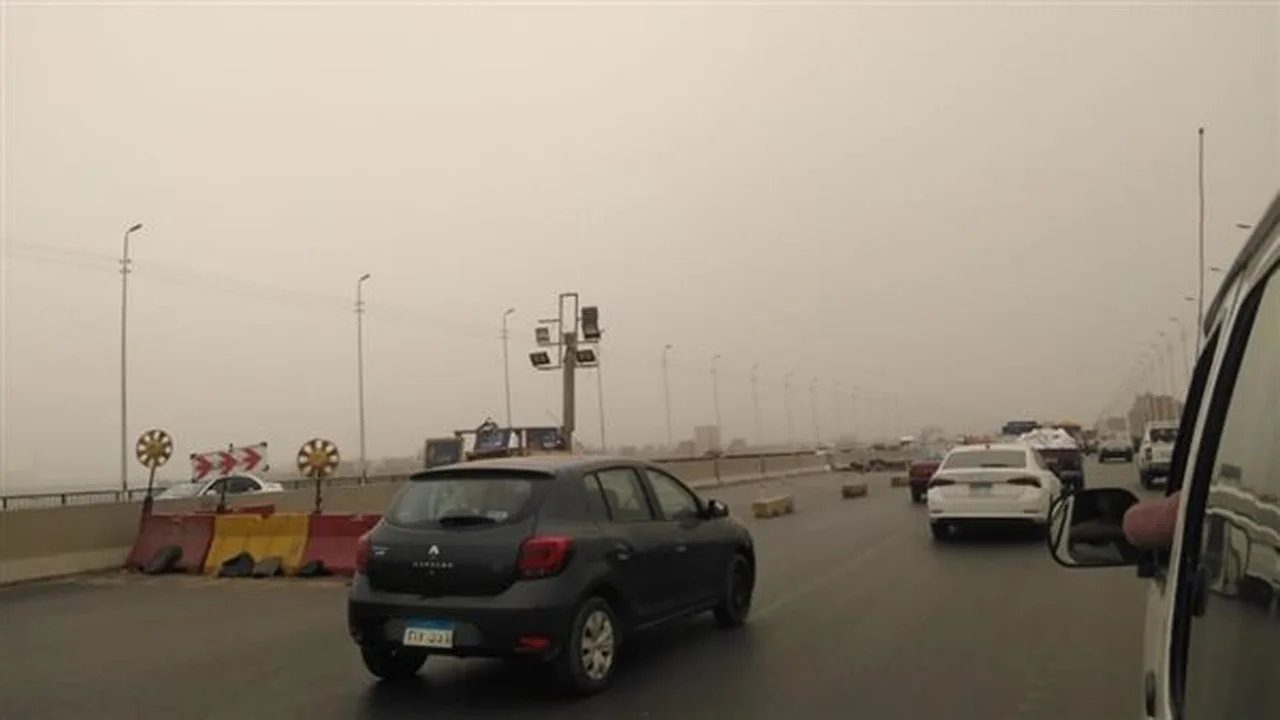 انحسار موجة الشتاء وانتشار الشبورة الكثيفة وسط نشاط ملحوظ للرياح في البلاد